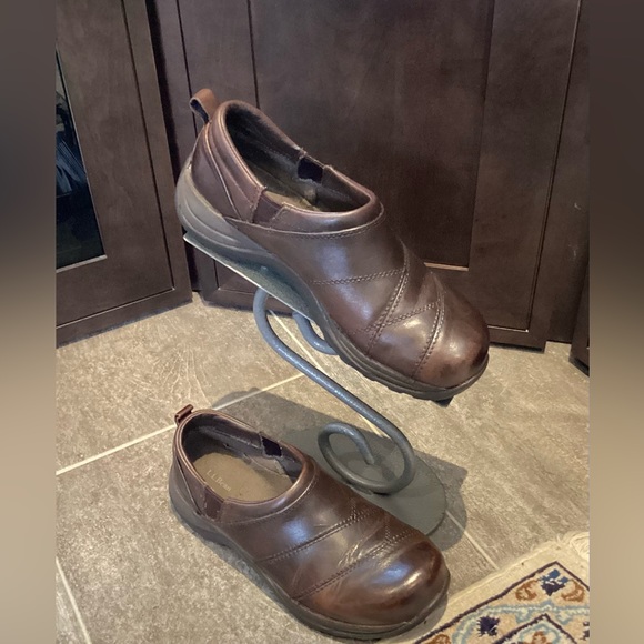 LL Bean Women’s Brown Leather Clog Slip On - Picture 5 of 8